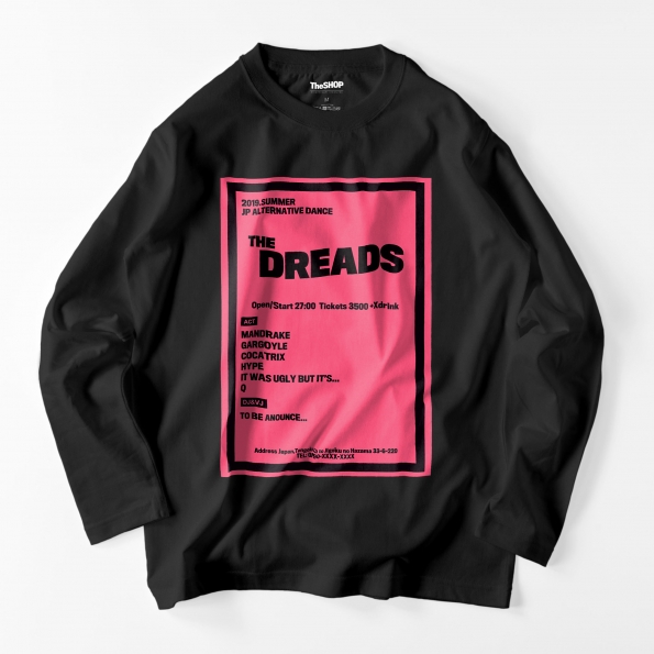 正面にTHE DREADSと赤色でプリントされた黒い長袖Ｔシャツ